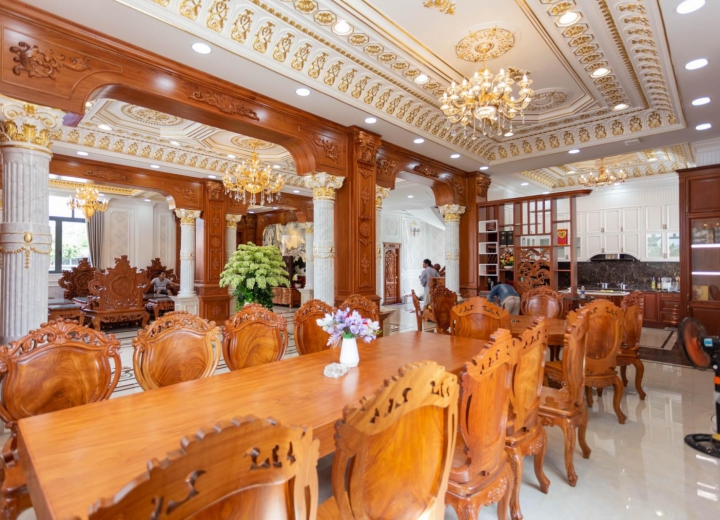 Thi Công Trần Thạch Cao Tân Cổ Điển Dát Vàng Tại Phường Gia Định